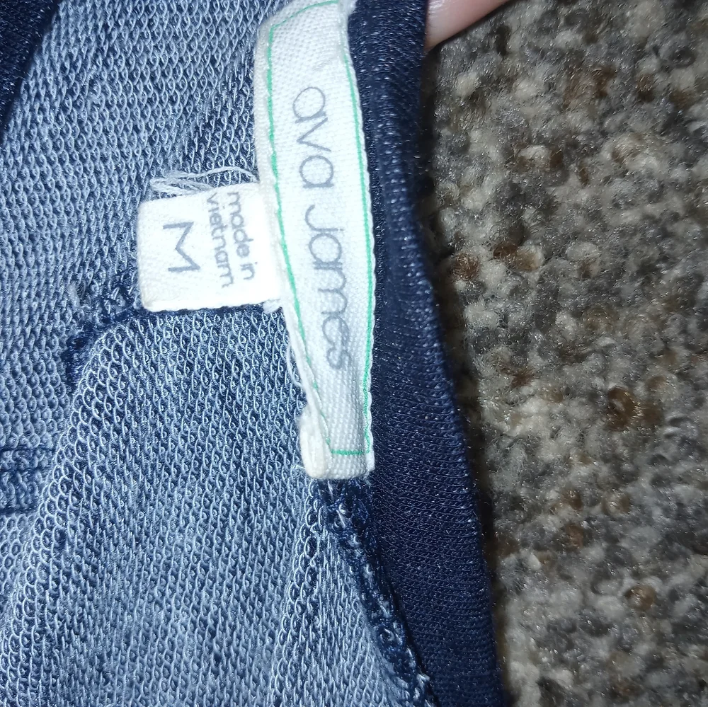 Ava James Tunic length Shirt - Picture 2 of 3